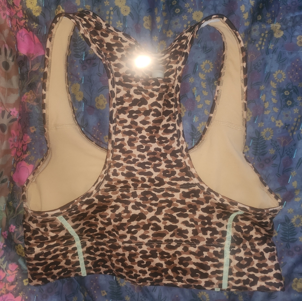 Fabletics Leopard Print Set - image 3
